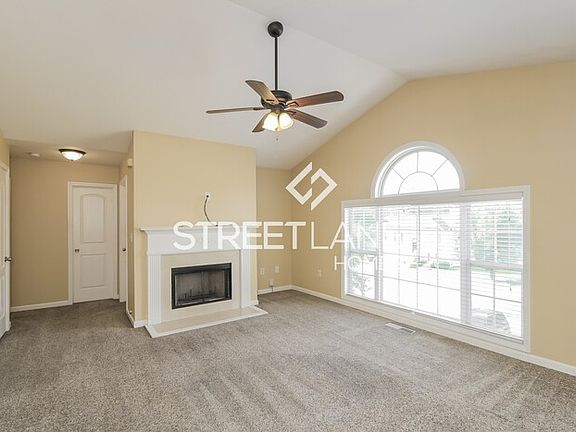 3rd image of 7811 Cambridge Dr