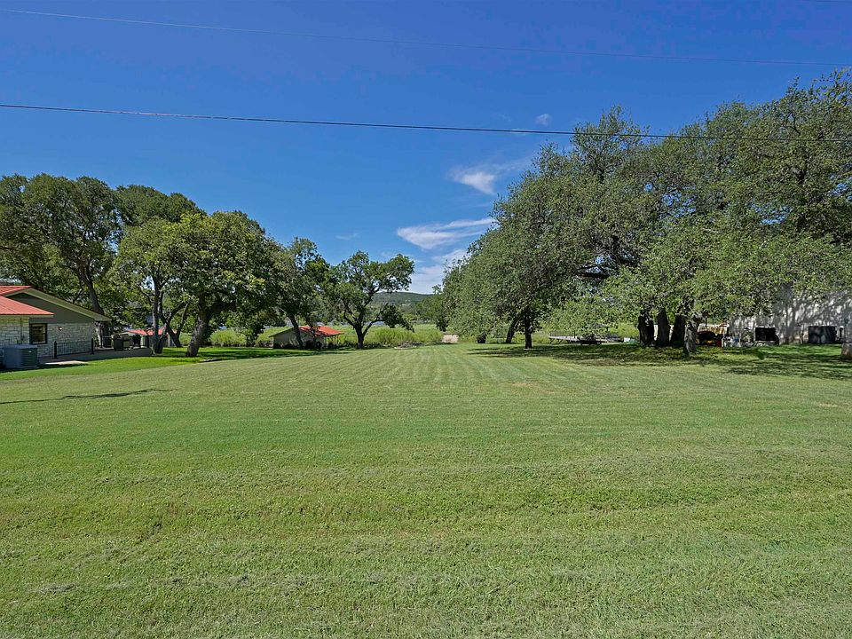 2nd image of 139 County Road 141