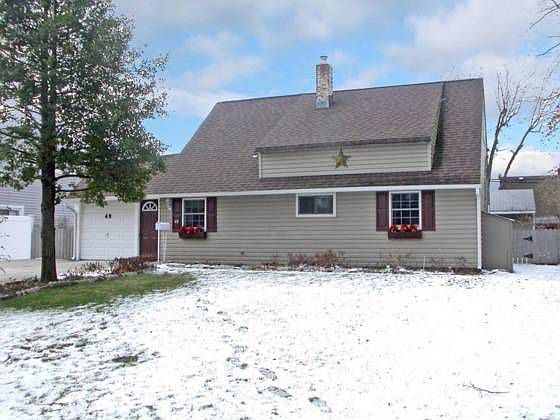 2nd image of 49 Nettletree Ln