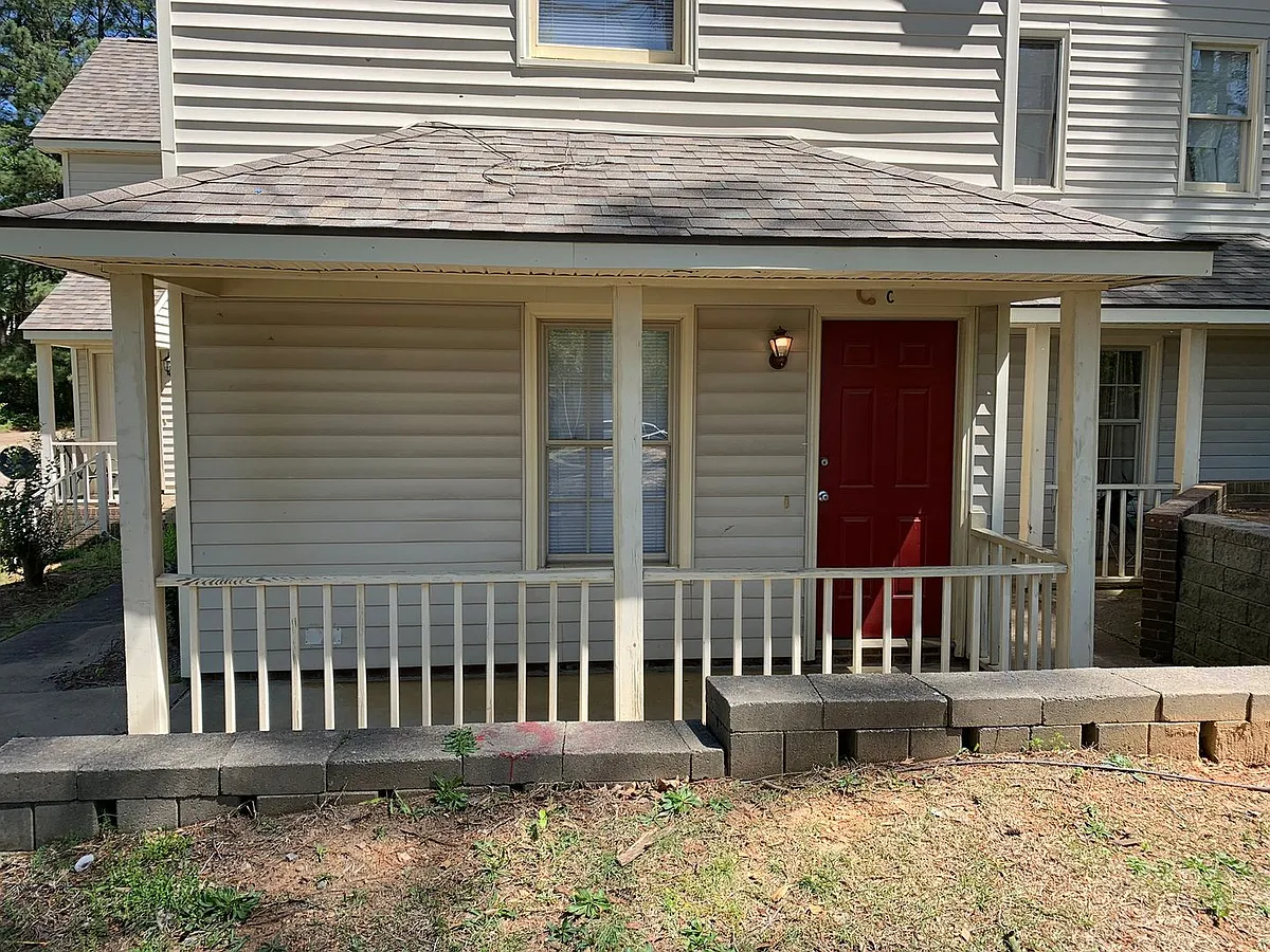 Building Photo - 4412