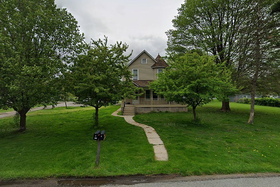 1st image of 1307 S Lake Park Ave #A