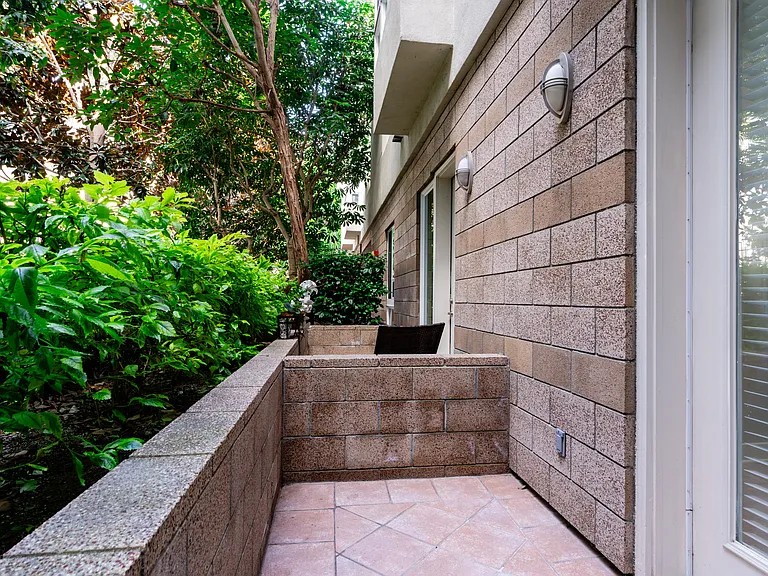 Paladia Luxury Apartments — Photo 112