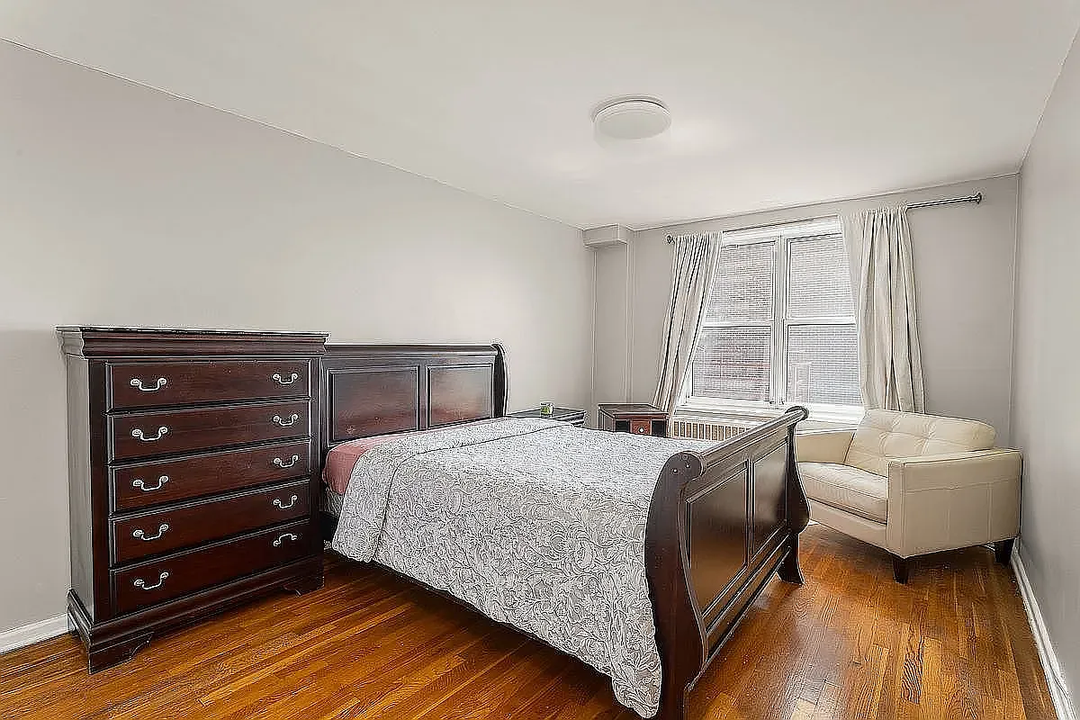 3065 Sedgwick Avenue — Photo 3
