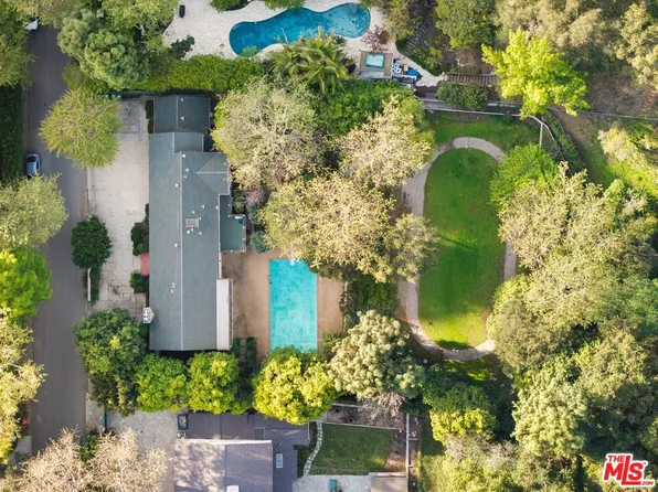 1150 Stone Canyon Rd, Los Angeles, CA 90077