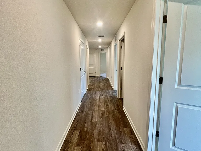 14241 SW 34th Terrace Rd — Photo 3