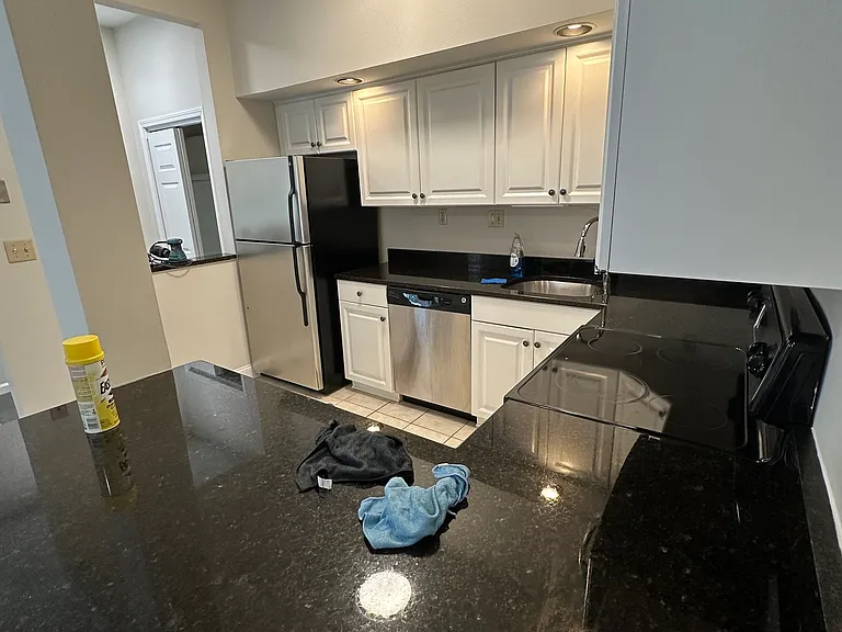 8 Haviland St #A — Photo 6