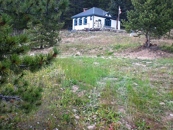 4th image of 109 Alice Dr