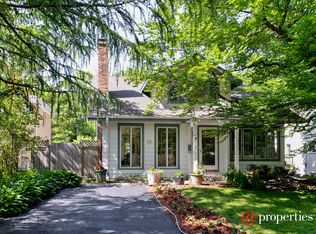 477 Comstock Pl, Highland Park, IL