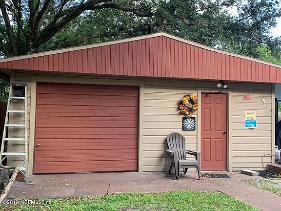 4th image of 2439 Una Dr