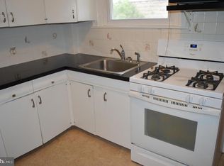 7146 Marsden St, Philadelphia, PA 19135