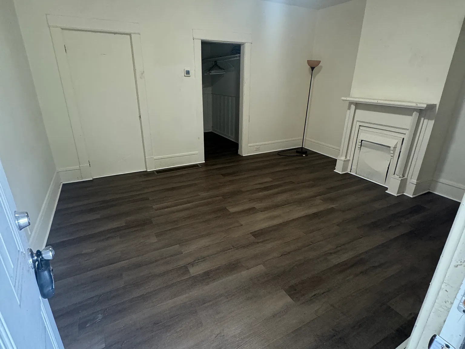 Studio, 650 sqft, $850 — Photo 3