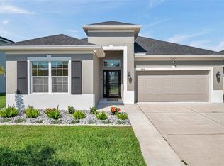17616 Bright Wheat Dr, Lithia, FL 33547