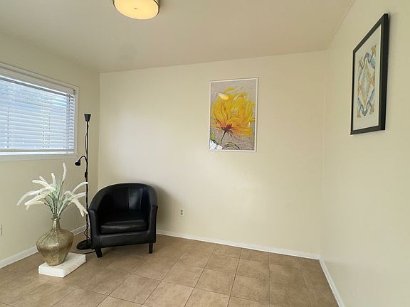 4th image of 4742 Yale St APT 31