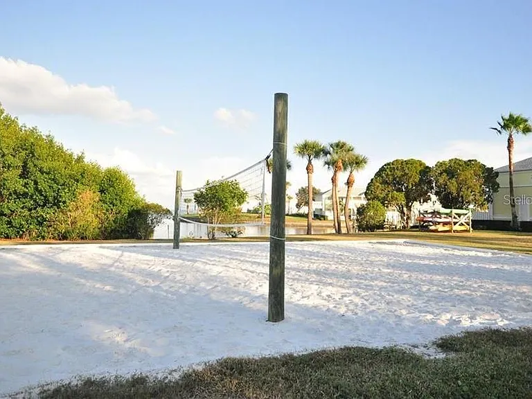 169 Pompano Dr SE — Photo 41