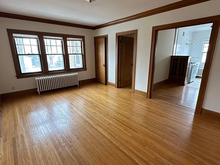 3701 Garfield Ave #105 — Photo 2