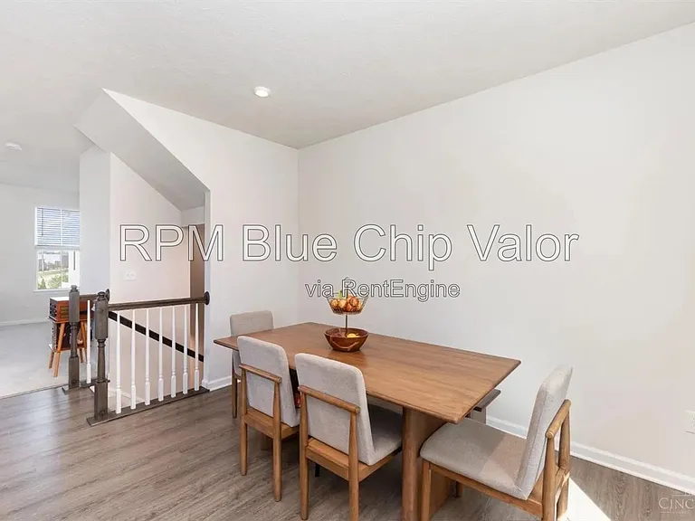 14 Wentworth Ln — Photo 9