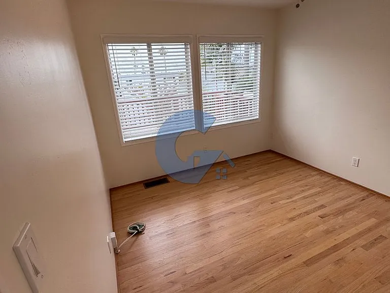1641 Law St — Photo 20