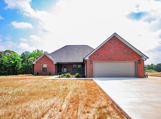 3741 Belview Rd, Leesville, LA 71446