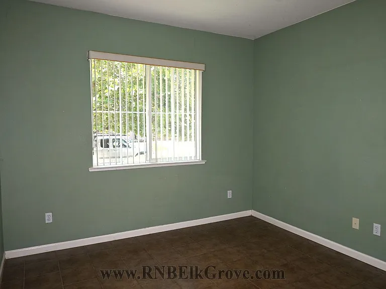 9433 Triathlon Ln — Photo 6