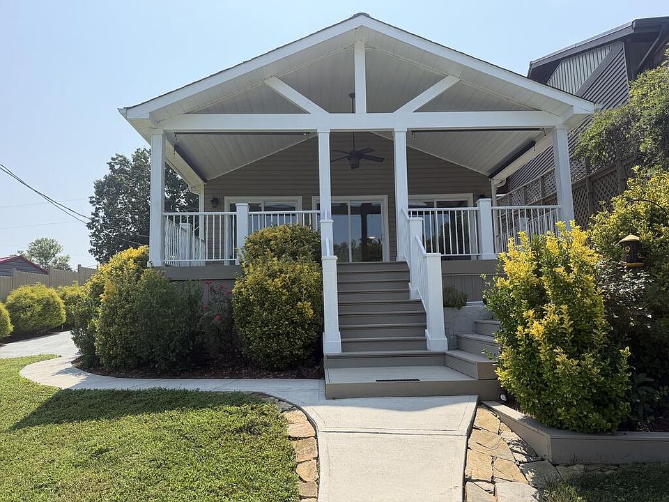 1st image of 798 Isle Of Pines Cir