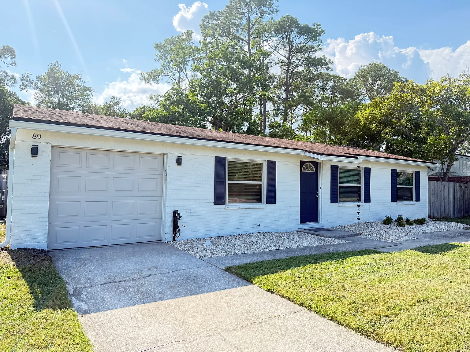 3 bed, 1014 sqft, $2,500 — Photo 1