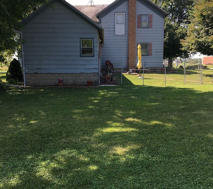 2nd image of 148 E Church Rd