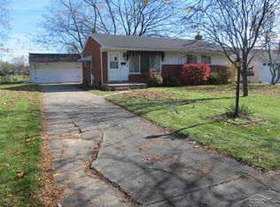 2386 Anderson Rd, Saginaw, MI 48603