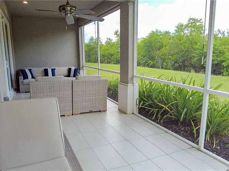 172 Indies Dr E #8-102 — Photo 32