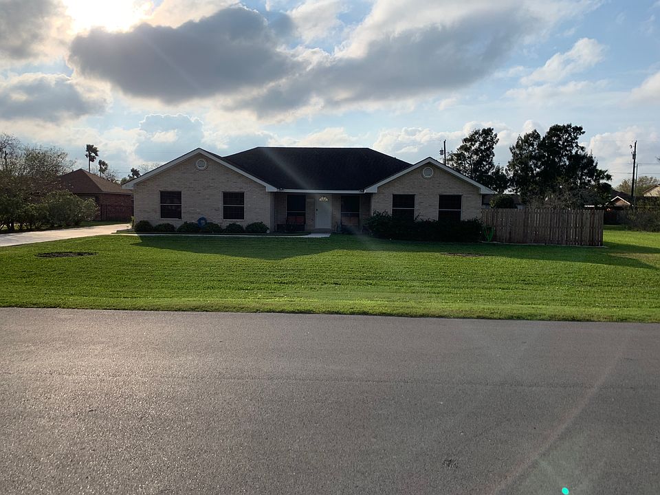 1st image of 913 Orange Ln