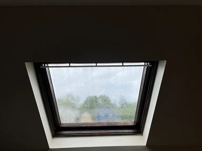 Openable skylight