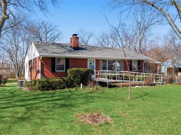 241 Grand Vista Dr, Dayton, OH 45440