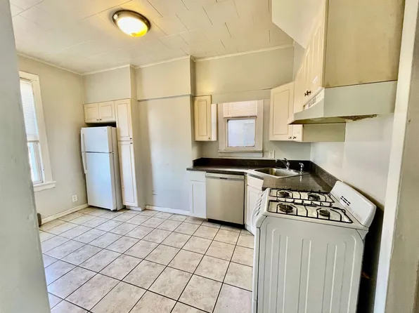 235 Liberty Avenue image 7 of 19