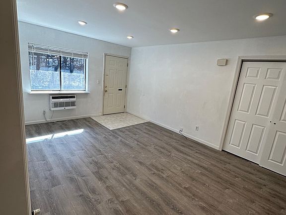 3rd image of 54 Park Ave APT 3