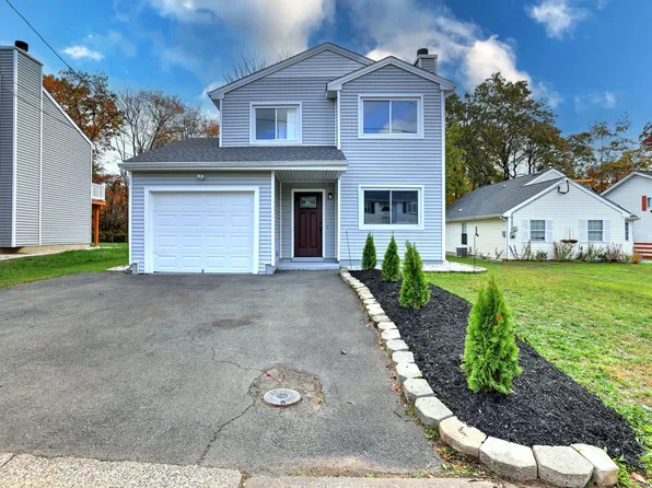 12 Linda Street, West Haven, CT 06516