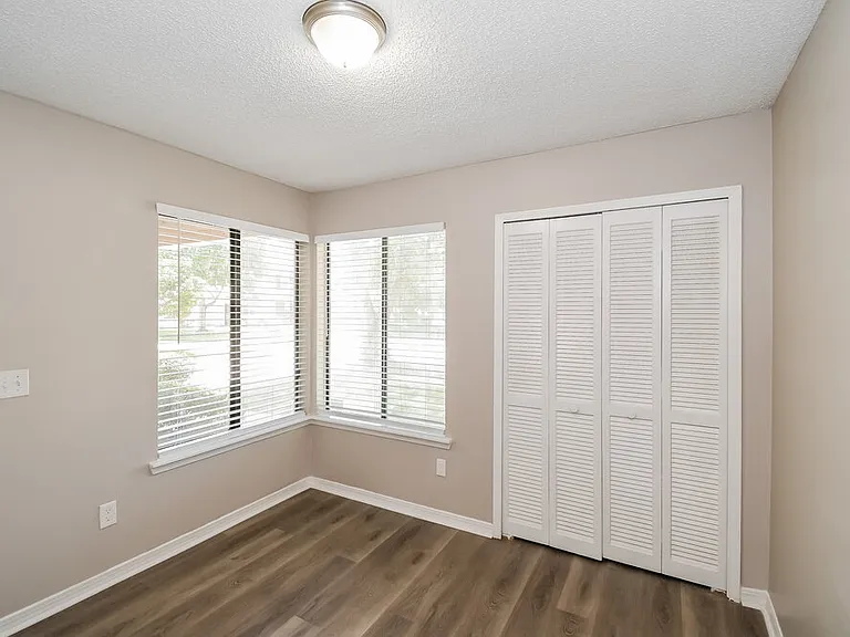 4176 Rollingwood Ct — Photo 13