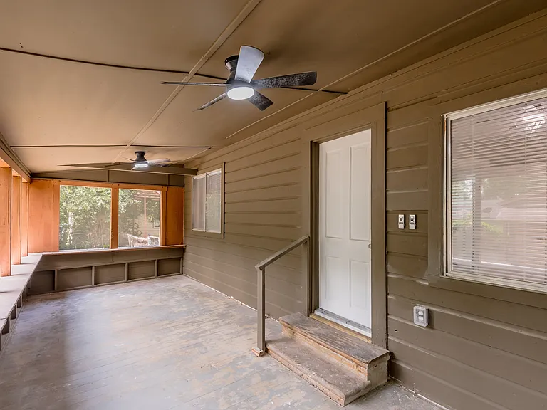 1107 W Dogwood St — Photo 20