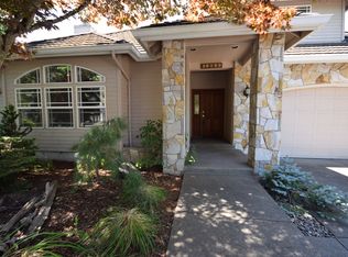 28699 SW Cascade Loop, Wilsonville, OR 97070