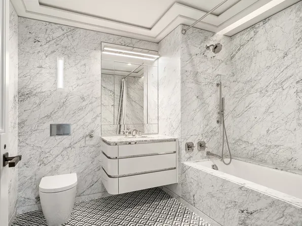 301 Park Avenue image 6 of 11