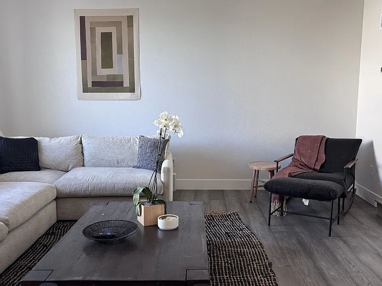 256 Clementina St #256 — Photo 4