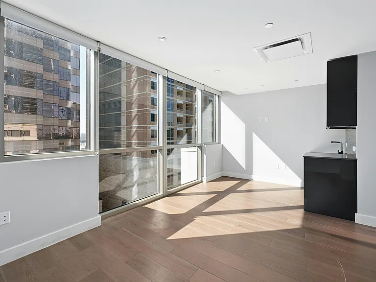 200 Congress Ave #903 — Photo 8