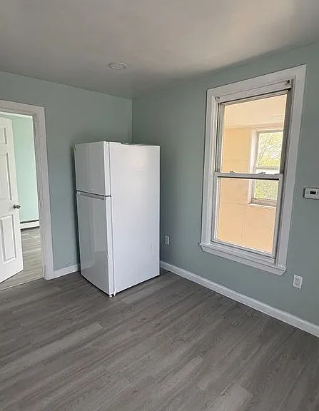 93 Highland St #3 — Photo 4