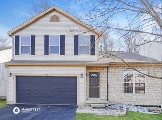 383 Kestrel Dr, Blacklick, OH
