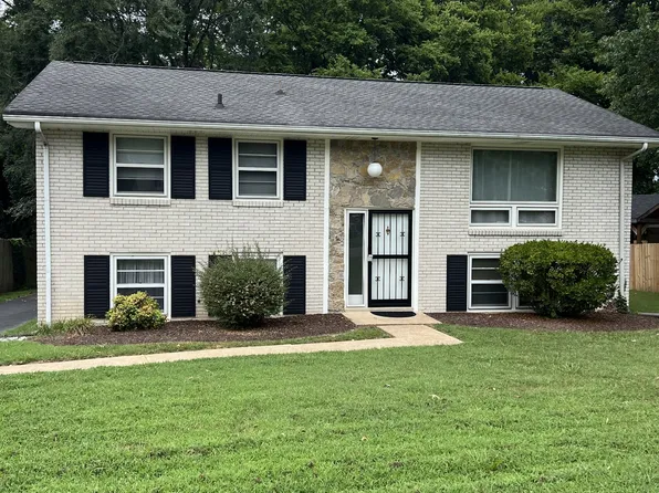 4805 Bowfield Dr, Antioch, TN 37013