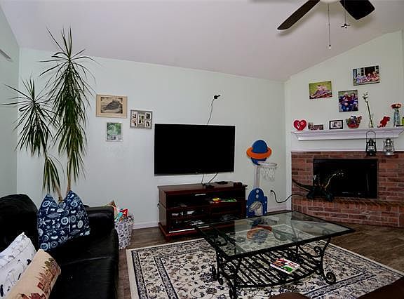 5th image of 2123 Bosswood Dr