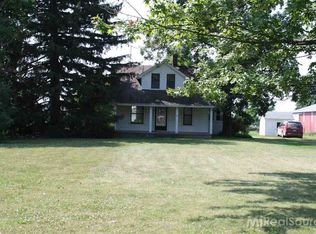 22044 Armada Center Rd, Armada, MI 48005