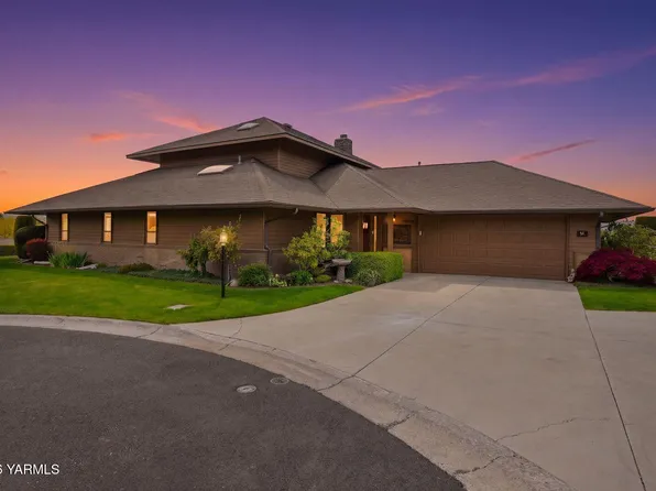 101 N 48th Ave APT 11, Yakima, WA 98908