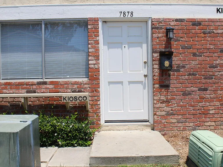 7878 Camino Kiosco — Photo 3