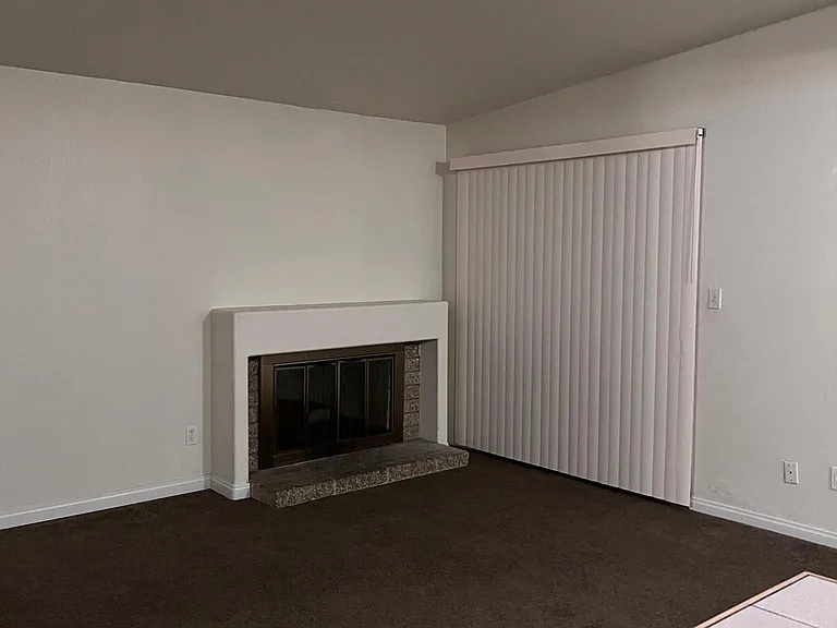 1129 Ocala Ave — Photo 5