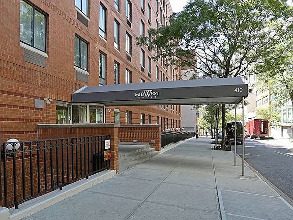 5th image of 410 W 53rd St APT 327