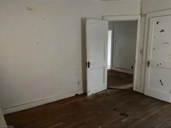 205 Maple St, Rich Square, NC 27869